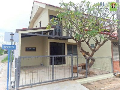 บ้าน 2 ชั้น หลังมุม รีโนเวทใหม่ ในโครงการบ้านเอื้ออาทรห้วยคุ้มเฟส 1