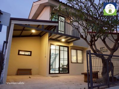 บ้าน 2 ชั้น หลังมุม รีโนเวทใหม่ ในโครงการบ้านเอื้ออาทรห้วยคุ้มเฟส 1