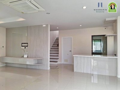 บ้านเดี่ยว 2 ชั้น หลังมุมเนื้อที่เยอะ ในโครงการระดับพรีเมี่ยม THE RIVER ARK