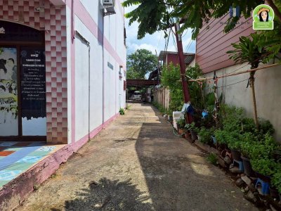 บ้านเดี่ยว พร้อมโกดังและพื้นที่สำหรับประกอบกิจการ