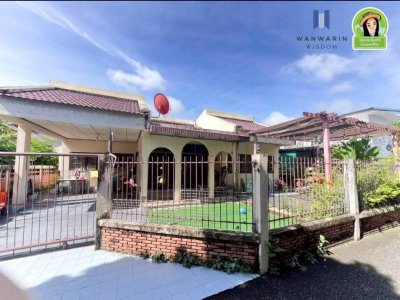 บ้านเดี่ยวชั้นเดียว ในซอยชวาลานอก 1 ทำเลในเมืองอุบล