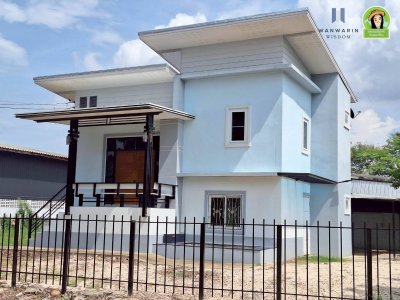 บ้านเดี่ยวชั้นครึ่งยกพื้นสูง รีโนเวทใหม่สไตล์โมเดิร์น ทำเลดี ติดถนนซอยห้วยคุ้ม