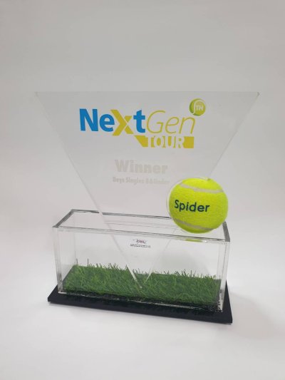 รับโล่ รับโล่