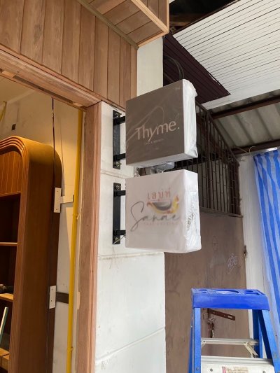 LED letters and hanging light box signs for restaurants