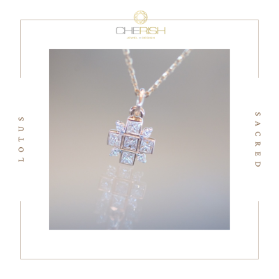 Lotus Sacred Diamond Necklace