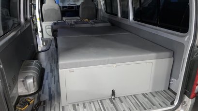 ดัดแปลงภายในรถตู้เป็นตียงนอน