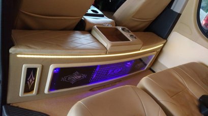 คอนโซลเตี้ย แบบ อะคลิลิค