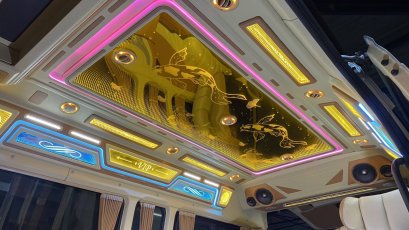 commuterหน้ายาว หลังคาแปะ 5 ชิ้น อะคริลิค