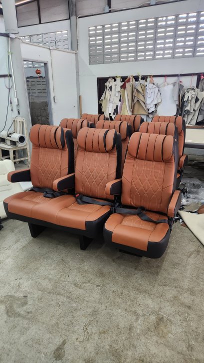 เบาะ vip 3แถว 9ที่นั่ง โครงมือสอง เย็บหนังใหม่