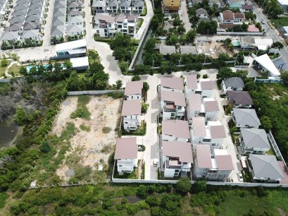 เลือกบ้านในโครงการให้กับคนที่ปรึกษาเรื่องฮวงจุ้ย