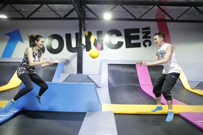 Bounce รีดหุ่นฟิตแอนด์เฟิร์ม กับการออกกำลังกายแนวใหม่ บนแทรมโพลีน