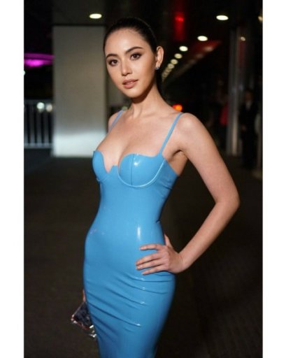 Victoria's Secret เชิญ ใหม่ - ดาวิกา ร่วมงานในลุค บาร์บี้ ที่เซี่ยงไฮ้ 