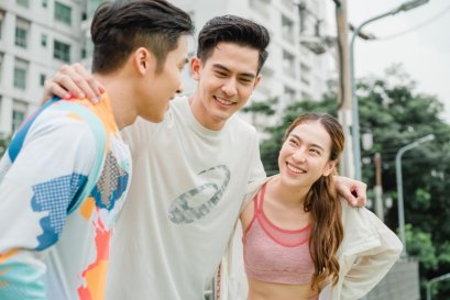 ASICS ชวนคุณมา FEEL THE UPLIFT ไปกับการเปิดตัว BRAND FILM ชุดใหม่ พร้อมเหล่าแบรนด์แอมบาสเดอร์คนดัง 