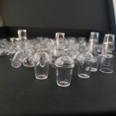 Miniature Clear Plastic Cup with Dome Lids Pack of 10