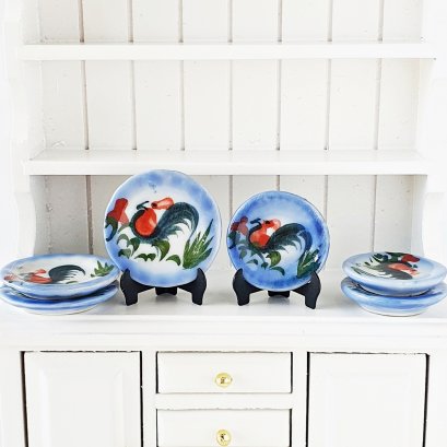 Hand-painted ceramic plates for dollhouse