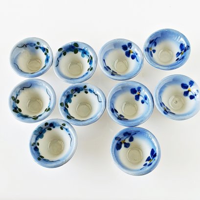 hand painted miniature ceramic bowls