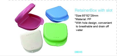 RetainerBox with slot