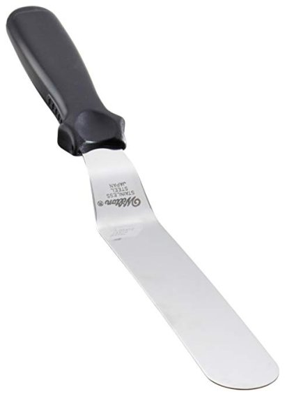 Wilton Angled Spatula With Black Handle, 13 Inch