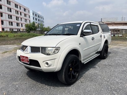 2015 Mitsubishi Triton Double Cab 2.5 GLS Plus VG Turbo เกียร์​ออโต้