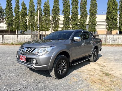 2015 Mitsubishi New Triton Double Cab 2.4 GLS Plus Mivec เกียร์ออโต้
