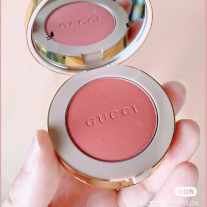 GUCCI Blush De Beauté Cheeks & Eyes Powder 5.5g #04 Bright Coral