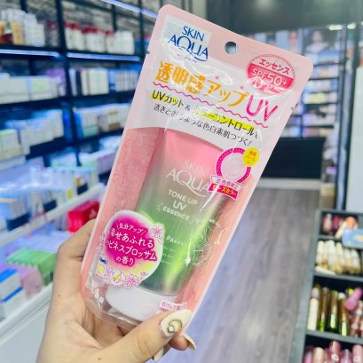 Sunplay Skin Aqua Tone Up UV Essence Rose Aura SPF50/PA++++ 80g.