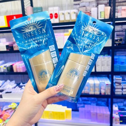 Anessa Perfect UV Sunscreen Skincare Milk SPF50+/PA++++ 60ml