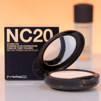 MAC Studio Fix Powder Plus Foundation 15g #NC20