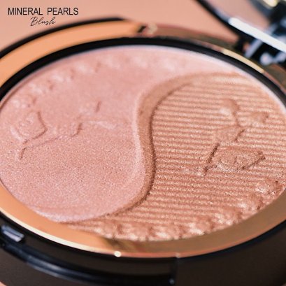 Merrez'Ca Mineral Pearls Blush 18g. #301 Highlight & Bronzer