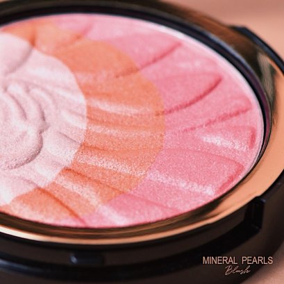 Merrez'Ca Mineral Pearls Blush 18g. #OR102 Sexy Cheek