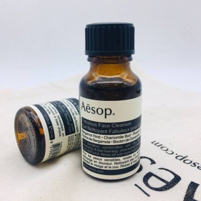 Aesop Fabulous Face Cleanser Gel Nettoyant Fabuleux pour Le Visage 15ml