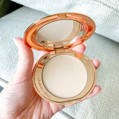 CHARLOTTE TILBURY AIRBRUSH FLAWLESS FINISH POWDER 8g