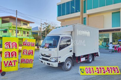 สี่ล้อตู้ HINO XZU 136 แรง ปี 2565