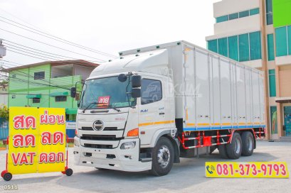 สิบล้อตู้สิบบาน HINO FL8J 260 แรง ปี 2560