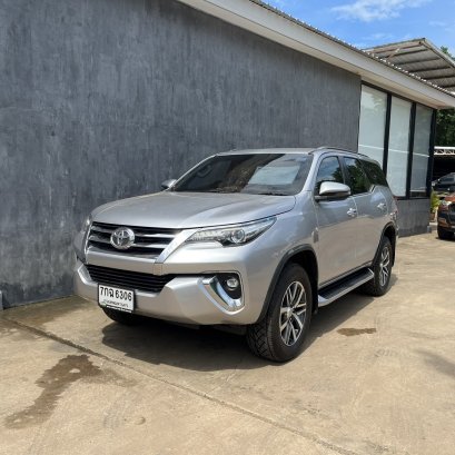 TOYOTA FORTUNER 2.8 V ปี61