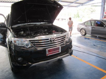TOYOTA FORTURNER 2.7