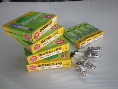 หัวเทียน NGK  CNG / LPG 4 หัว