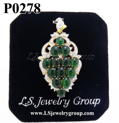 จี้หยกพม่าแท้เจียระไน 10.35 Ct. เพชรแท้ธรรมชาติ H&A -รัชเชี่ยนคัท น้ำ 100-99% เพชร1.05 Ct. 49 เม็ด  ทองคำเปอร์เซ็นต์สูงสุด หนัก 11.600 g.