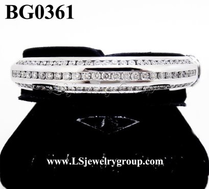 กำไลเพชรแท้ธรรมชาติ 3.25 Ct. น้ำ100-99% เพชรแท้ธรรมชาติ H&A-รัชเชี่ยนคัท 79 เม็ด  ทองคำเปอร์เซ็นต์สูงสุด หนัก 29.300 g.