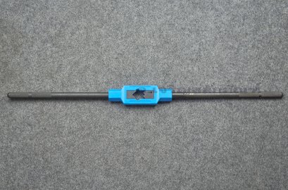 ด้ามจับต๊าปเกลียว FUKA No.5  ขนาด 1/2"-1.1/4" mm (12.7 mm-31.75 mm)