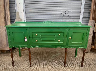 CL73 European Console Table in Green Color