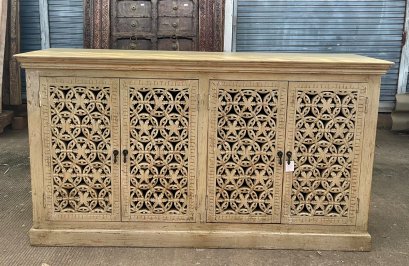 4SB39 Carved Sideboard in Cream Color