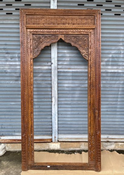 M37 Arch Wooden Frame with Carving