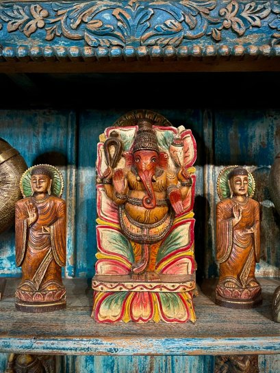DCI110 Ganesh Wooden Painted Statue