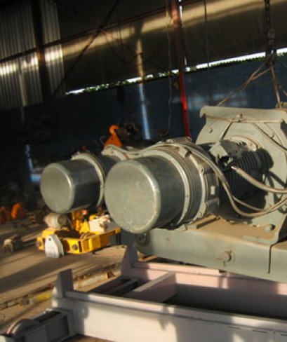รอกสลิงไฟฟ้า HITACHI ขนาด 10 TON แบบรางบน head ขึ้น-ลง 2 SPEED