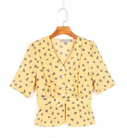 เสื้อผ้าแฟชั่นผู้หญิง