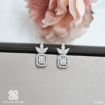 ต่างหูเพชรแบบติดหู