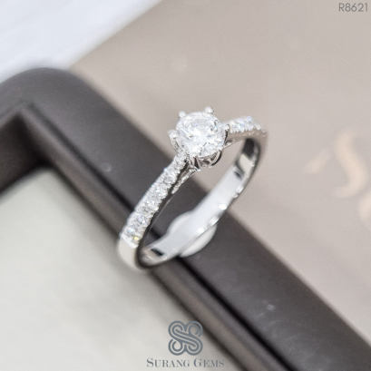 แหวนแต่งงานเพชรชูดีไซน์คลาสสิค