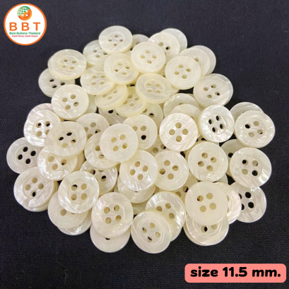 White pearl buttons, size 11.5 mm.