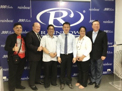PDC ยินดีต้อนรับผู้บริหาร เรนโบว์ (Mr.David MC Rorie “ Rexair’s CEO assistant “)